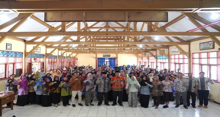 SMKN 2 Tuban Pacu Mutu Pendidikan dengan Implementasi ISO 9001:2015 dan Pemahaman Regulasi Wakasek oleh Kepala Kacabdin Bojonegoro-Tuban